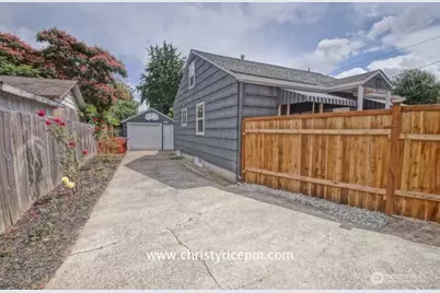 238 Park Place N, Renton, WA 98057 - Photo 17