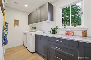 16200 38th Ave NE, Lake Forest Park, WA 98155 - Photo 17