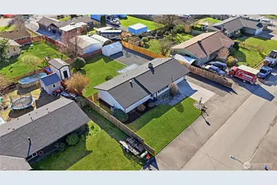 4318 106th Place NE, Marysville, WA 98271 - Photo 33