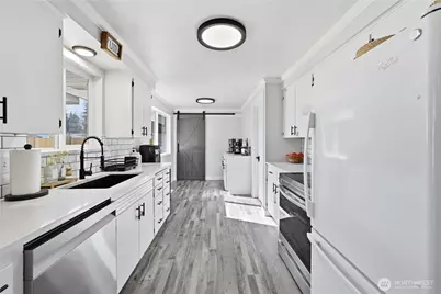 4318 106th Place NE, Marysville, WA 98271 - Photo 13