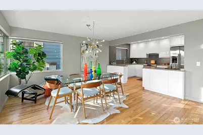 3439 24th Avenue W, Seattle, WA 98199 - Photo 11