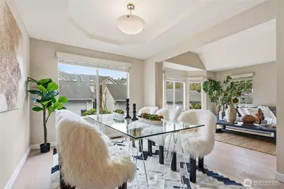 4222 144th Lane SE, Bellevue, WA 98006 - Photo 7