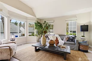 4222 144th Ln SE, Bellevue, WA 98006 - Photo 3