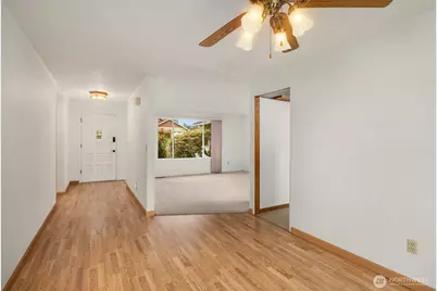 4908 NE 24th Street, Renton, WA 98059 - Photo 3