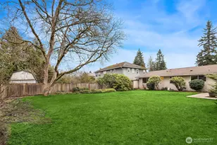 4908 NE 24th St, Renton, WA 98059 - Photo 11