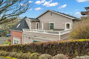 1800 10th Ave W, Seattle, WA 98119 - Photo 17