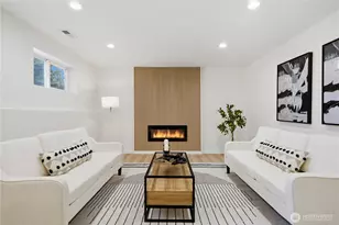 12600 SE 27th St, Bellevue, WA 98005 - Photo 19