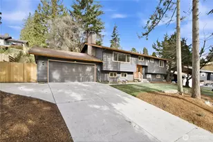 12600 SE 27th St, Bellevue, WA 98005 - Photo 31