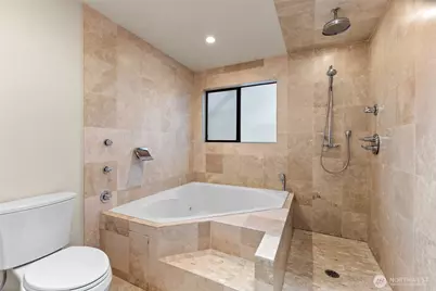 17730 Corliss Avenue N, Shoreline, WA 98133 - Photo 11