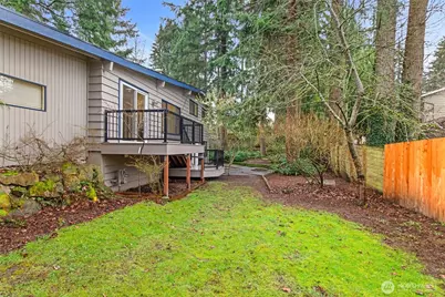 17730 Corliss Avenue N, Shoreline, WA 98133 - Photo 23