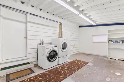 17730 Corliss Avenue N, Shoreline, WA 98133 - Photo 19