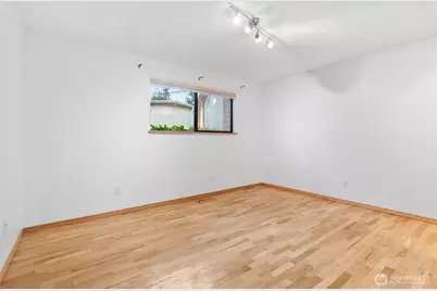 17730 Corliss Avenue N, Shoreline, WA 98133 - Photo 31