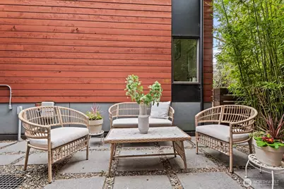 1530 18th Avenue S, Seattle, WA 98144 - Photo 27