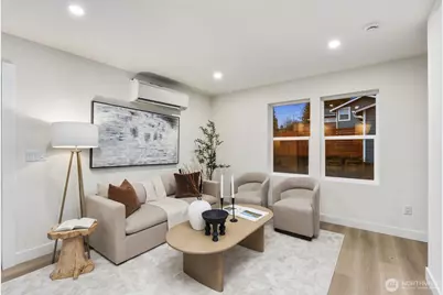 7555 32nd Avenue SW #B, Seattle, WA 98126 - Photo 3