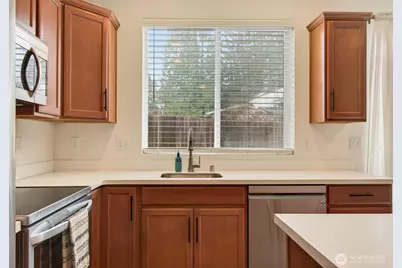 375 S 10th Street, Kalama, WA 98625 - Photo 11