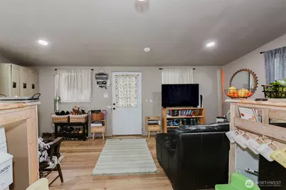 8985 SW Lake Flora Road, Port Orchard, WA 98367 - Photo 29