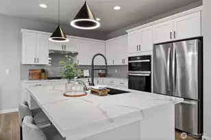 2158 169th St NE, Marysville, WA 98271 - Photo 3