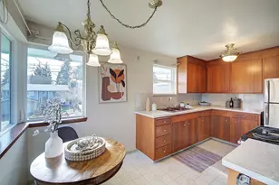 3110 SW 105th St, Seattle, WA 98146 - Photo 13