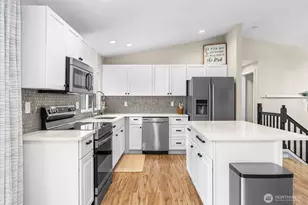 19203 71st Ave E, Spanaway, WA 98387 - Photo 3