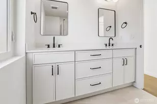 3448 B NW 65th St, Seattle, WA 98117 - Photo 19