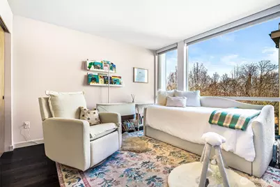 3220 Franklin Avenue E, Seattle, WA 98102 - Photo 11