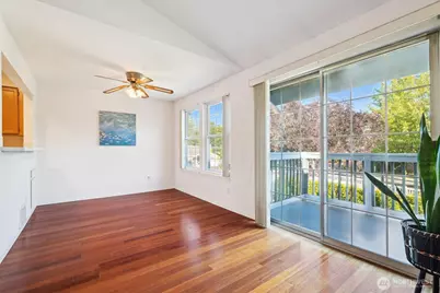 5813 S 238th Ct #F2, Kent, WA 98032 - Photo 9