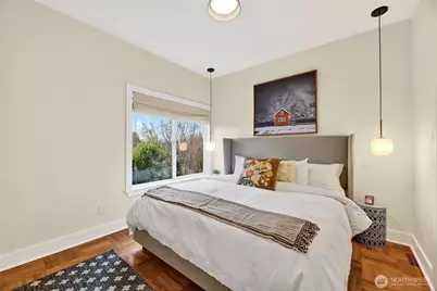 7720 Meridian Avenue N, Seattle, WA 98103 - Photo 17