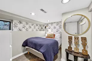 7720 Meridian Ave N, Seattle, WA 98103 - Photo 25