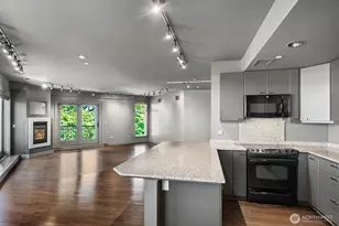 745 Bellevue Ave E, Seattle, WA 98102 - Photo 19