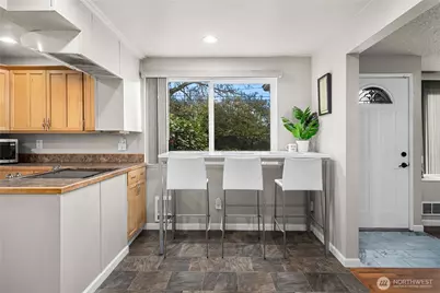 8808 S Ainsworth Avenue, Tacoma, WA 98444 - Photo 5