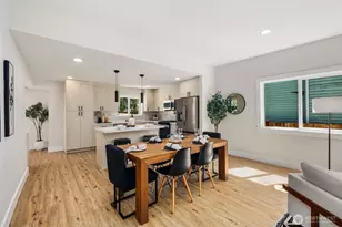 8226 Meridian Ave N, Seattle, WA 98103 - Photo 13