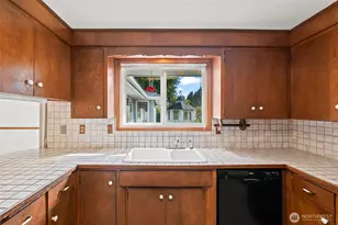 1801 N Lexington St, Tacoma, WA 98406 - Photo 13