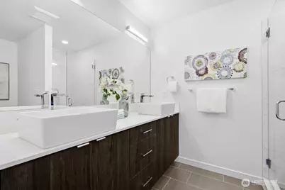 8553 Midvale Avenue N #C, Seattle, WA 98103 - Photo 15