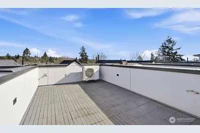 8553 Midvale Avenue N #C, Seattle, WA 98103 - Photo 19