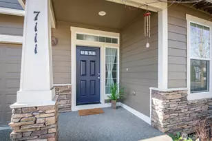 7111 Axis St SE, Lacey, WA 98513 - Photo 3