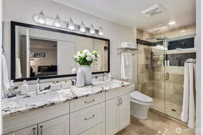 2647 39th Avenue W, Seattle, WA 98199 - Photo 21