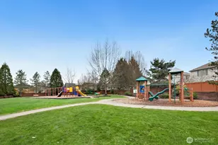 23809 SE 6th St, Sammamish, WA 98074 - Photo 33