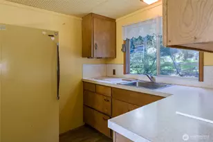 208 Tides End Rd, Lopez Island, WA 98261 - Photo 19
