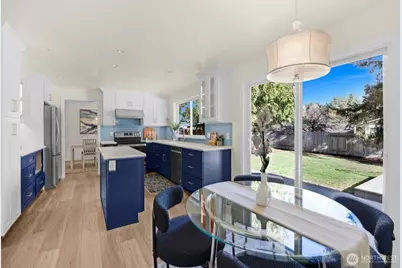 19020 32nd Avenue NE, Lake Forest Park, WA 98155 - Photo 15