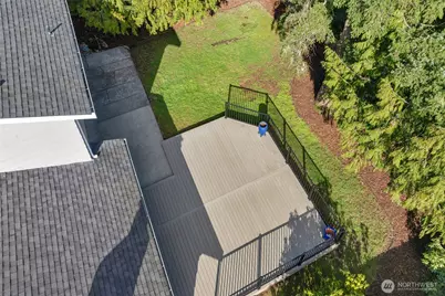 19020 32nd Avenue NE, Lake Forest Park, WA 98155 - Photo 35