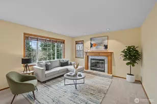 7025 14th Ave SW, Seattle, WA 98106 - Photo 3