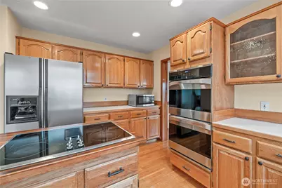 7025 14th Avenue SW, Seattle, WA 98106 - Photo 11