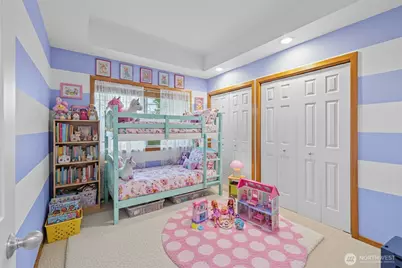 7025 14th Avenue SW, Seattle, WA 98106 - Photo 31