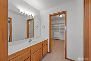 7025 14th Ave SW, Seattle, WA 98106 - Photo 21