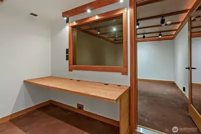 4815 NE 86th Street, Seattle, WA 98115 - Photo 35