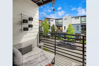 9632 NE 183rd Street #B, Bothell, WA 98011 - Photo 5