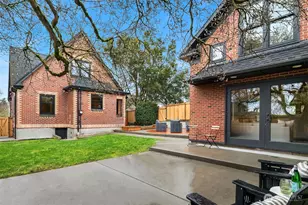 6756 17th Ave NW, Seattle, WA 98117 - Photo 35