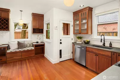 6756 17th Avenue NW, Seattle, WA 98117 - Photo 13