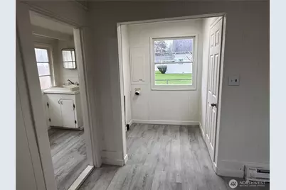 517 Water Street, South Bend, WA 98586 - Photo 3