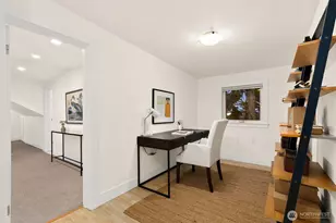 2568 28th Ave W, Seattle, WA 98199 - Photo 17